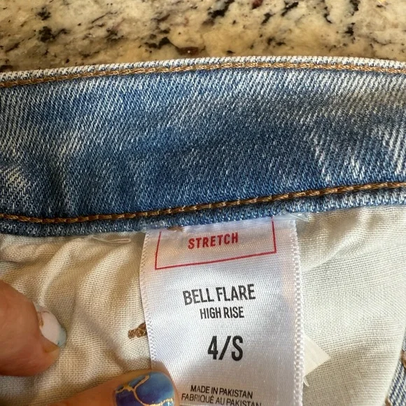 Express Women's Denim Bell Flare High Rise Jeans - Picture 4 of 4